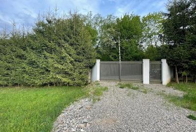 Teren de 3700 mp, în Piatra - 2