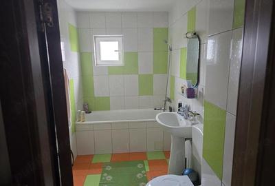 Apartament cu 3 camere decomandat în Central - 2
