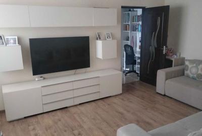 Apartament cu 2 camere semidecomandat în Drumul Taberei