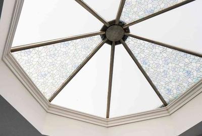 Casă cu Teren 1072 Mp în Central - 4