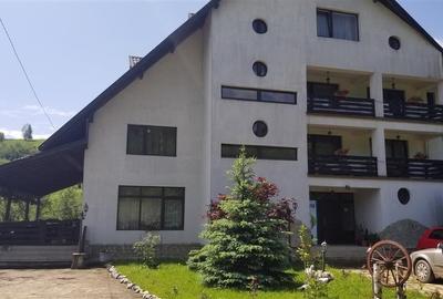 Pensiune 25 camere - In Bucovina! Pensiune 25 camere - In Bucovina! - 7