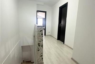 Hotel/Pensiune, de 463.20001220703 mp, în Nord - 32