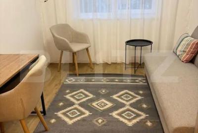 Apartament cu 4 camere semidecomandat în Universității - 8