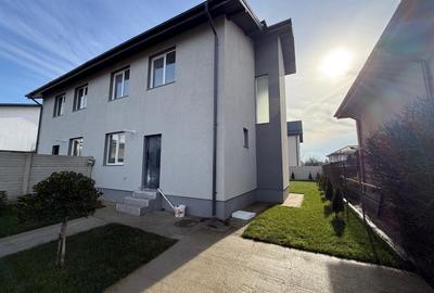 Duplex cu 4 camere cu Teren 300 Mp în Domnești - 1