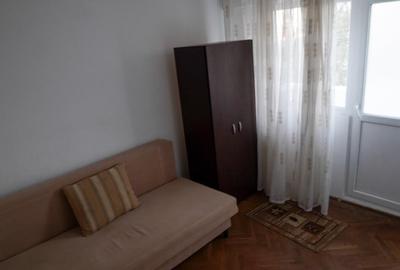 Apartament cu 4 camere decomandat în Central - 4