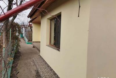Vand casa piscul corbului comuna Nicoresti - 1