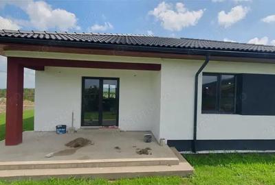 Casa Finalizata + 6 Proiecte la Cheie - 2