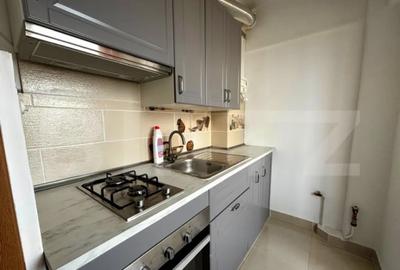 Garsonieră semidecomandată în Aradului