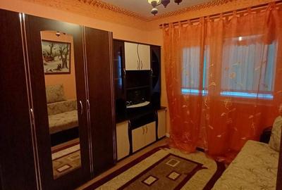 Apartament cu 4 camere decomandat în Central - 2
