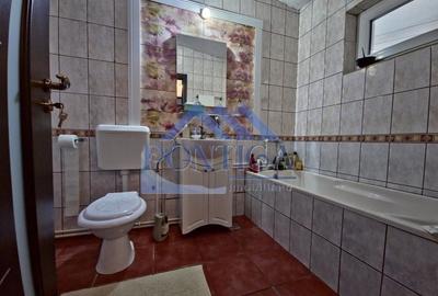 Casă cu 3 camere cu Canalizare în Inel I - 9