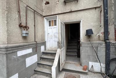 Casă individuală cu 11 camere cu Canalizare în Dristor - 11