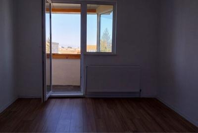Apartament cu 2 camere decomandat în Drumul Carului - 3