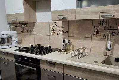 Apartament cu 2 camere decomandat în Central - 1