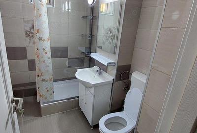 Apartament cu 3 camere decomandat în Cotroceni
