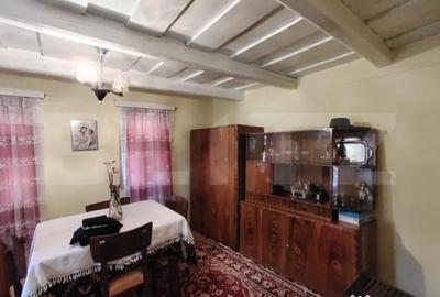 Casă cu 3 camere cu Teren 2240 Mp în Raciu - 4