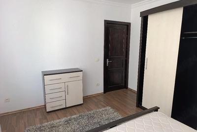 Apartament cu 2 camere decomandat în Precista - 6