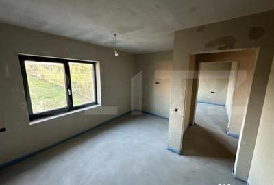 Casă cu 4 camere cu Teren 680 Mp în Central - 7