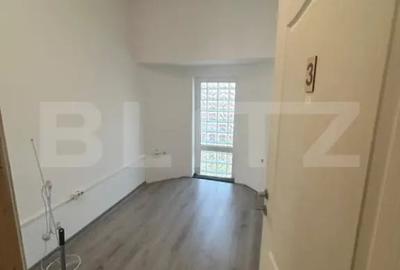 Apartament cu 5 camere semidecomandat în Dumbrăvița - 14