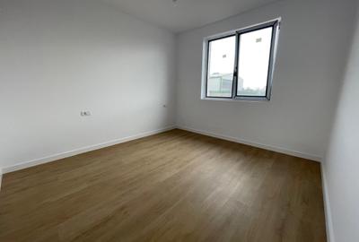 Casă cu 4 camere cu Teren 400 Mp în Domnești - 4