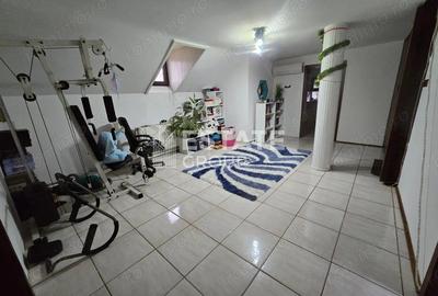 Casă cu 5 camere cu Teren 1200 Mp în Mehala - 7