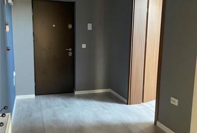 Apartament cu 3 camere semidecomandat în Central - 2
