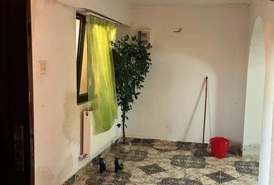 Casă cu 3 camere în Limanu - 9