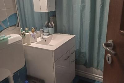 Apartament cu 2 camere decomandat, mobilat în Apărătorii Patriei - 12