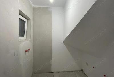 Casă cu 5 camere cu Teren 254 Mp în Giarmata - 3