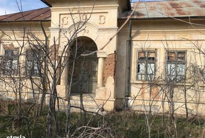 Casă cu 4 camere în Exterior Vest - 1