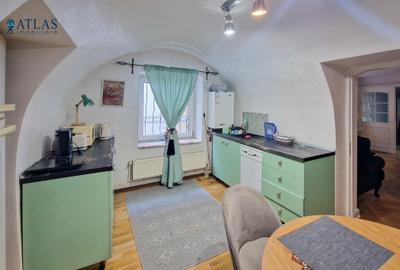 Centrul Istoric, str. Republicii, parter inalt, cochet amenajat, comision 0% - 7