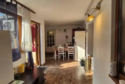 Vind casa 5 camera .zona de interes(market&puncte alimentare&scoala&gradinite)mij.transpilort public - 2