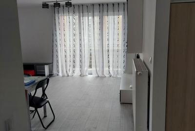 Apartament cu 3 camere decomandat în Central - 8