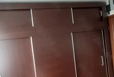 Inchiriez Ap 2 camere Piata Resita - 2