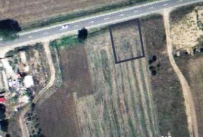 Teren de 550 mp, în Lazu - 1