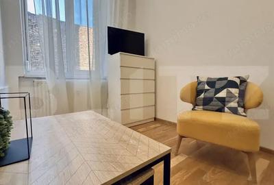 Apartament cu 3 camere decomandat, mobilat în Central - 6
