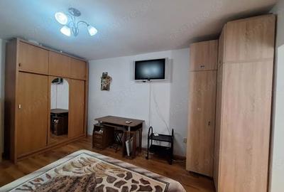 Garsonieră decomandată în Dâmbovița