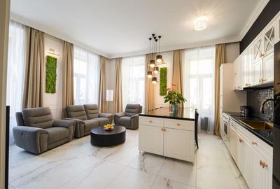 Apartament cu 5 camere decomandat, mobilat în Ultracentral - 1