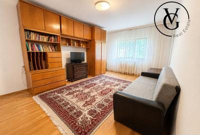 Apartament cu 3 camere decomandat, mobilat în Tomis Nord