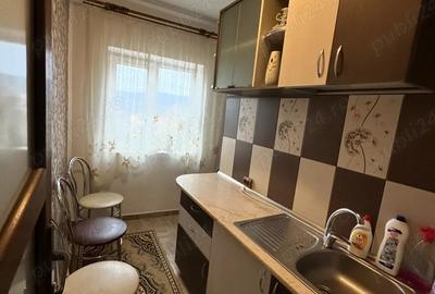 Vand apartament central strehaia - 1