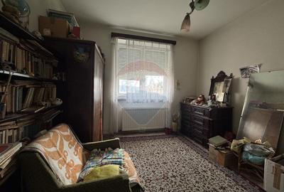 Apartament cu 2 camere decomandat în Central - 1