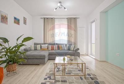 Apartament cu 2 camere semidecomandat în Tractorul - 12