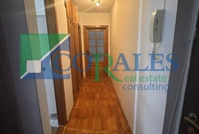 Decomandat! Etaj 2. HOTEL Roma. Liber! - 4