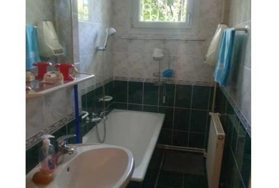 Apartament cu 4 camere decomandat în Titan - 8