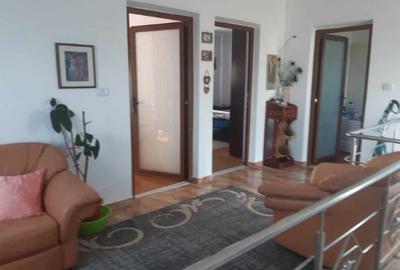 Casă individuală cu 4 camere cu Teren 1200 Mp în Muncelu de Sus - 8
