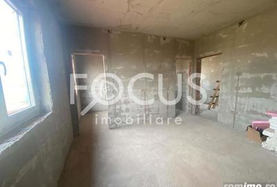 Casă cu 4 camere cu Teren 250 Mp în Mehala - 2