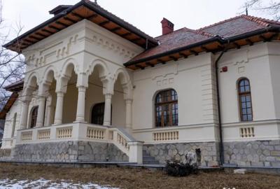 Casă cu 7 camere cu Teren 18000 Mp în Agapia - 17