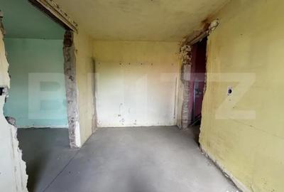 Casă cu 4 camere cu Teren 244 Mp în Central - 9