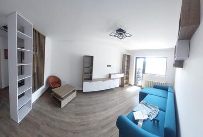 Apartament cu 2 camere semidecomandat, mobilat în Far - 1