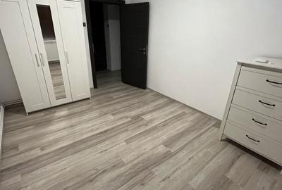 Apartament cu 2 camere decomandat în Circumvalațiunii - 3