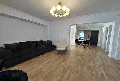 Apartament cu 3 camere decomandat în Central - 3